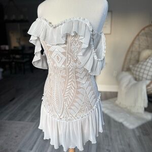 Saints + Secrets “Hope” White Off-Shoulder Lace Mini Dress – XS | Ruffle Detail